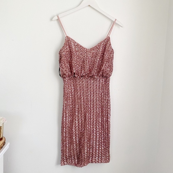 Vince camuto pink Sequin Blouson Sheath Dress Size 2 Nwot - Picture 3 of 9